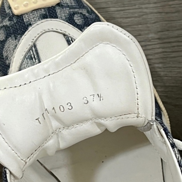 VINTAGE CHRISTIAN DIOR TROTTER MONOGRAM SNEAKERS - Picture 3 of 3